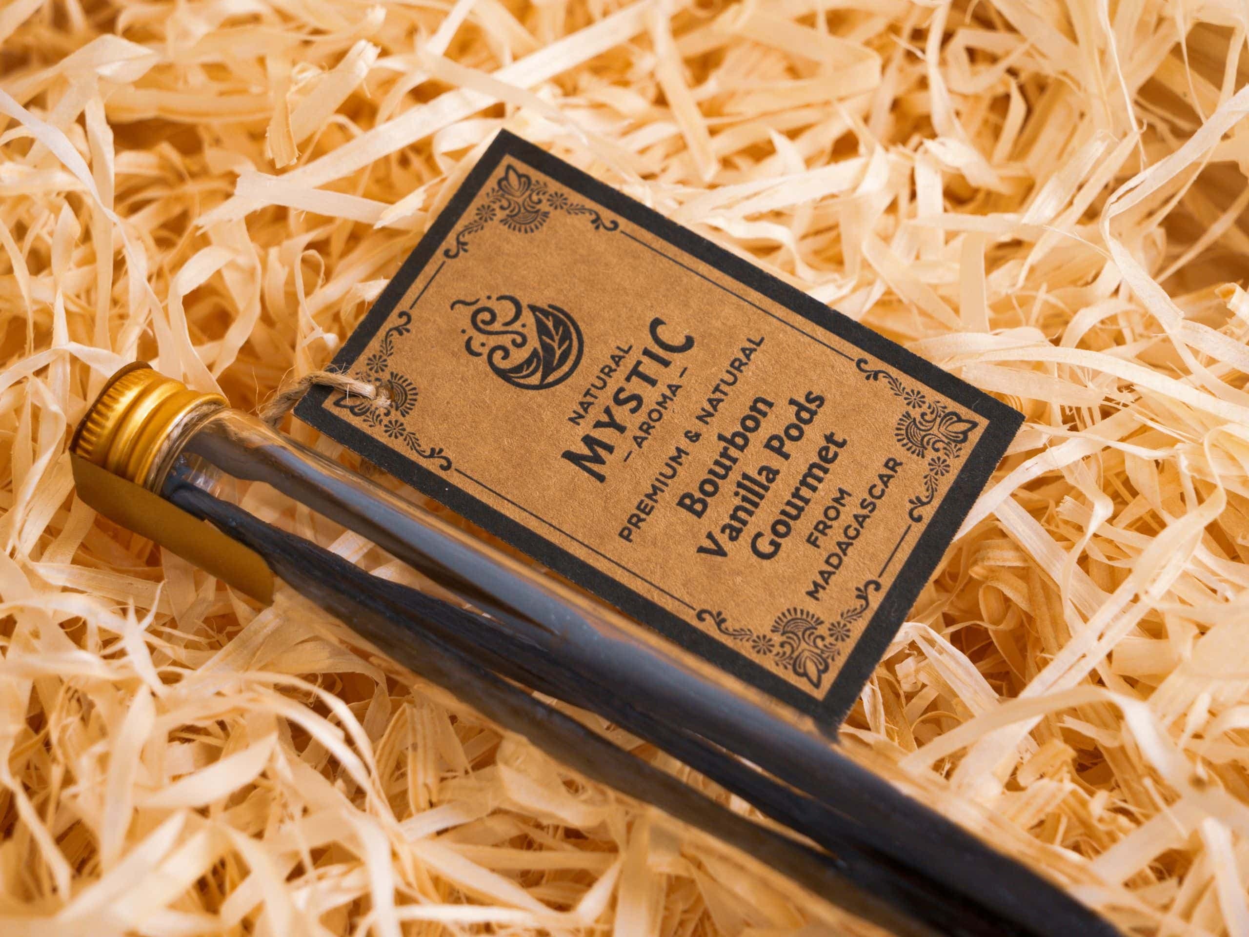 Bourbon Vanilla Pods – Gourmet Grade – Madagascar (3 Pods in Glass Vial) view 2